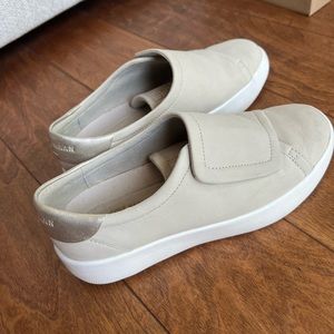 Cole haan grand pro Velcro sneakers